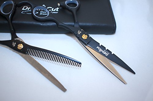 Škare za rezanje kose, 6 škare od brijača za britvice i 6 škare za stanjivanje postavljenih prstom počiva u mat crnoj boji